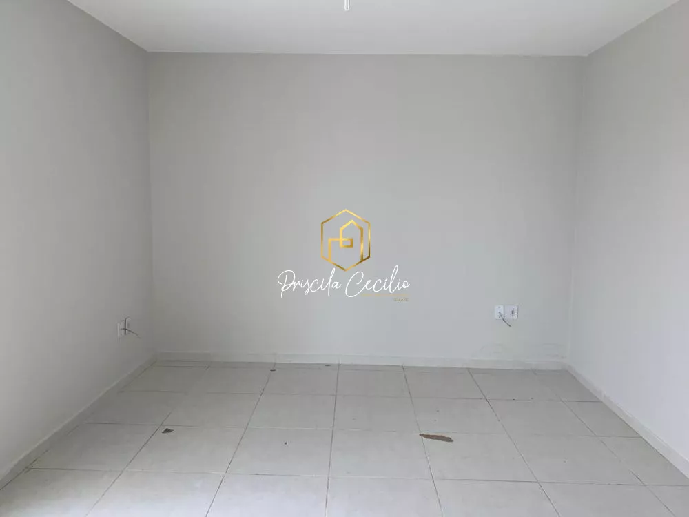 Casa à venda com 3 quartos, 180m² - Foto 2