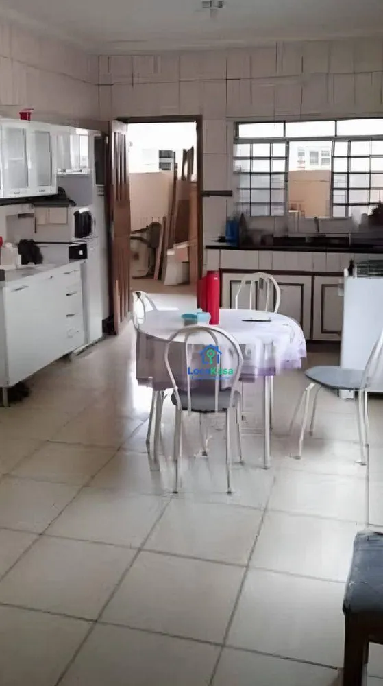 Casa, 3 quartos, 233 m² - Foto 5