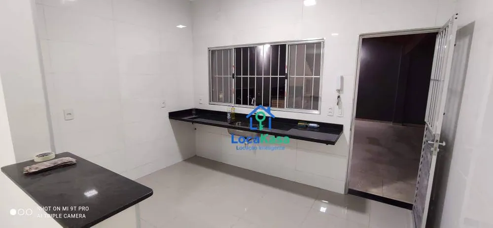 Casa, 3 quartos, 184 m² - Foto 2