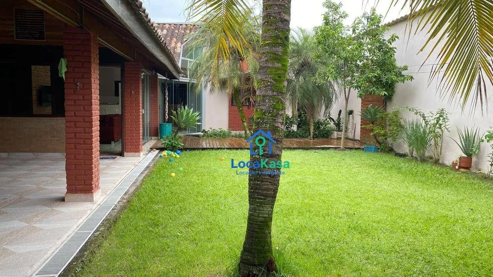 Casa, 3 quartos, 162 m² - Foto 2