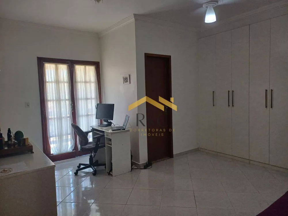 Casa, 6 quartos, 160 m² - Foto 20