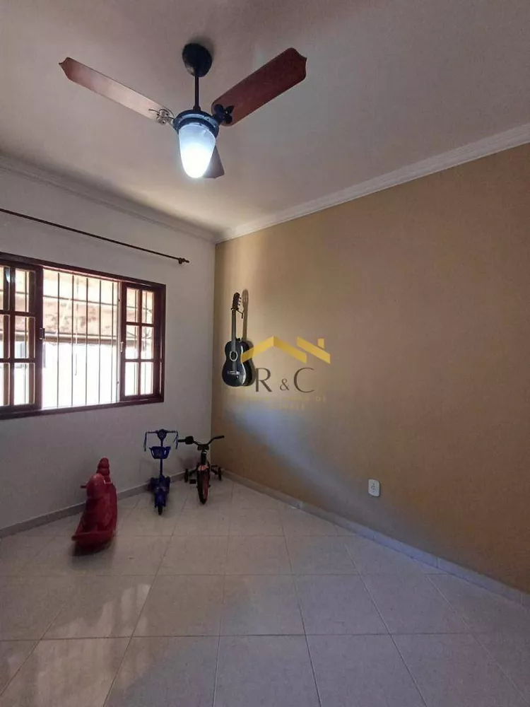 Casa, 6 quartos, 160 m² - Foto 15