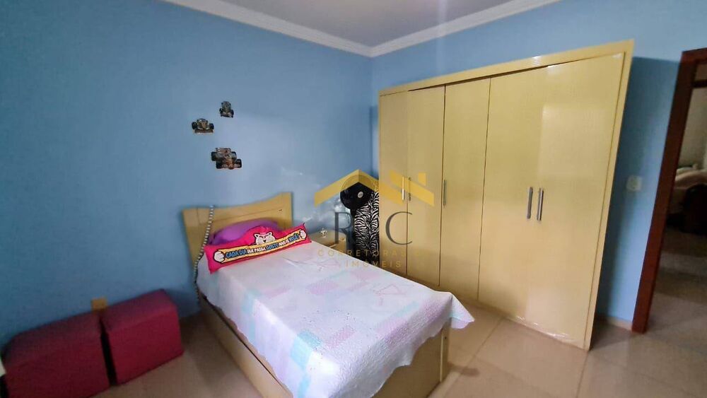 Casa, 4 quartos, 187 m² - Foto 9