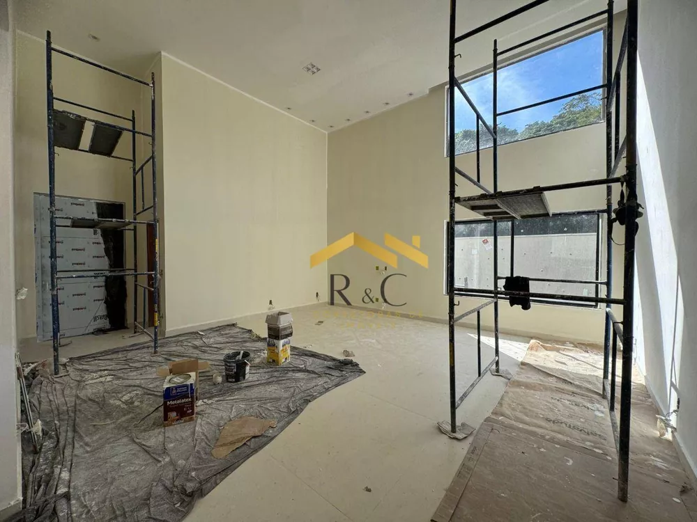 Casa, 3 quartos, 229 m² - Foto 2