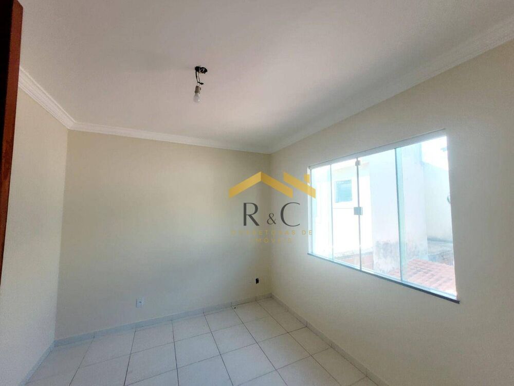 Casa à venda com 2 quartos, 76m² - Foto 12