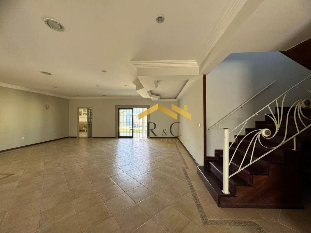 Casa, 5 quartos, 387 m² - Foto 4