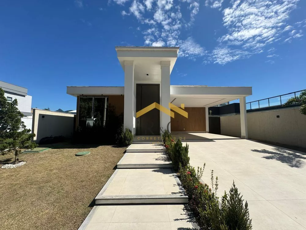 Casa, 4 quartos, 280 m² - Foto 1