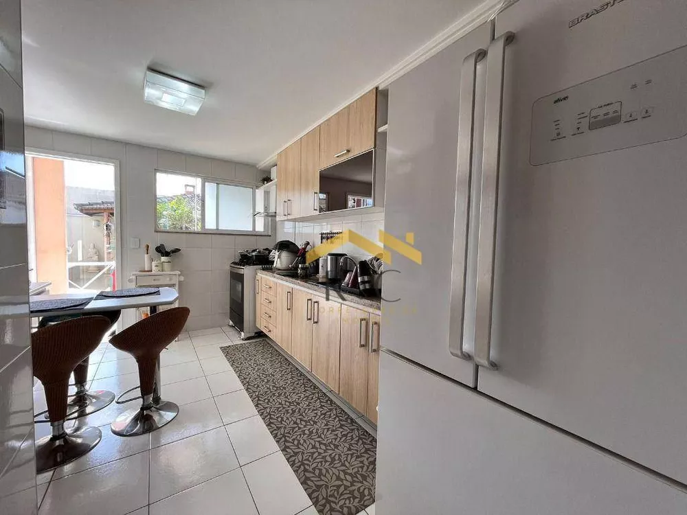 Casa, 3 quartos, 196 m² - Foto 16