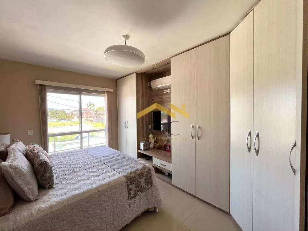 Casa, 3 quartos, 196 m² - Foto 12