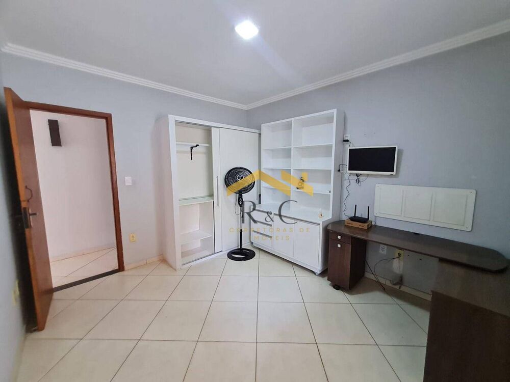 Casa, 3 quartos, 110 m² - Foto 1