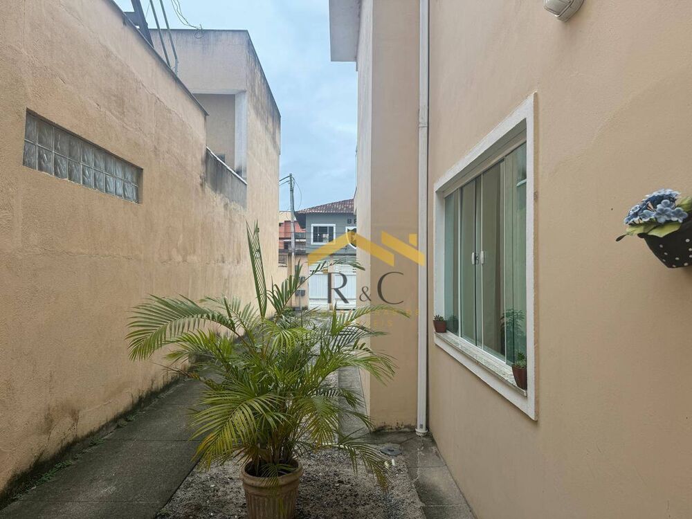 Apartamento à venda com 2 quartos, 60m² - Foto 16