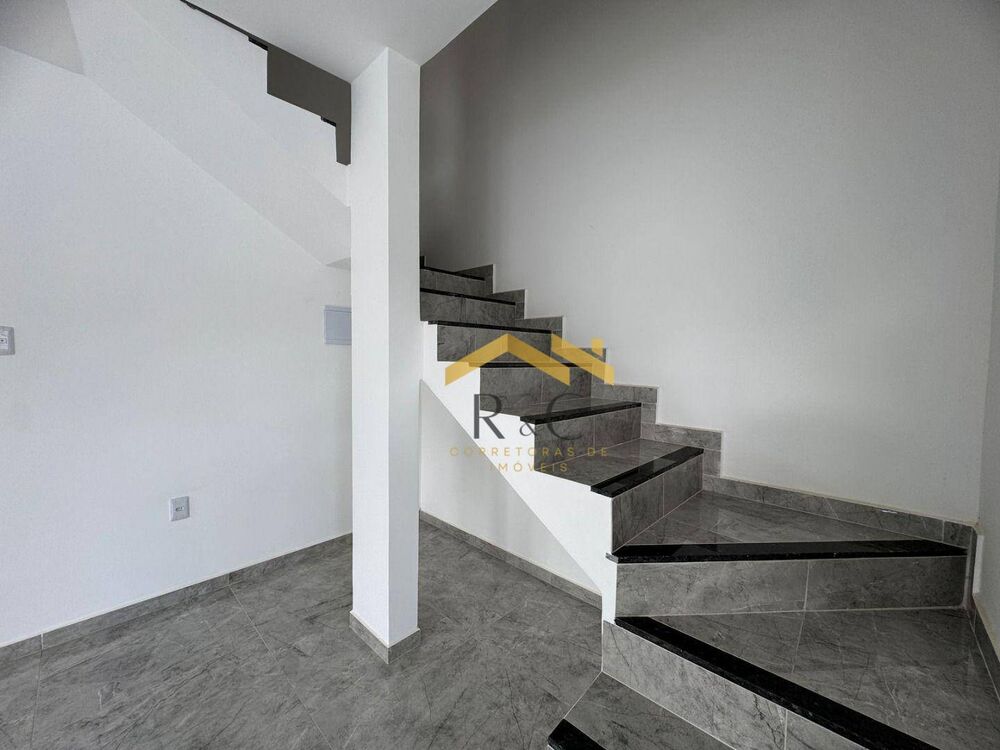 Casa, 2 quartos, 105 m² - Foto 1