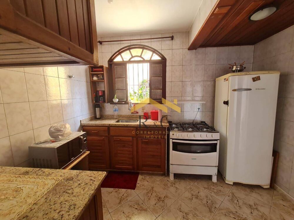 Casa, 2 quartos, 68 m² - Foto 1