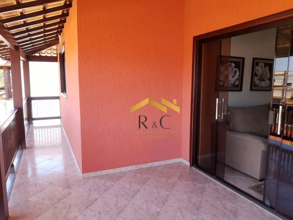 Casa, 5 quartos, 315 m² - Foto 2