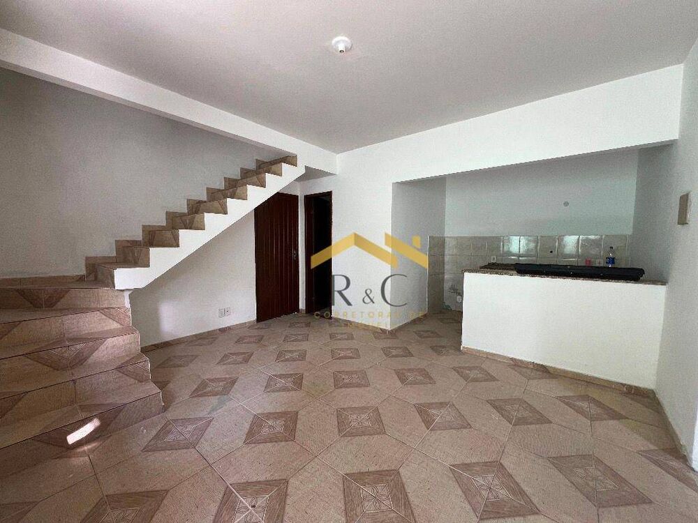 Casa à venda com 2 quartos, 90m² - Foto 10