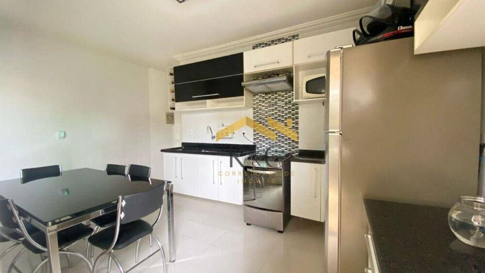Casa à venda com 2 quartos, 75m² - Foto 12
