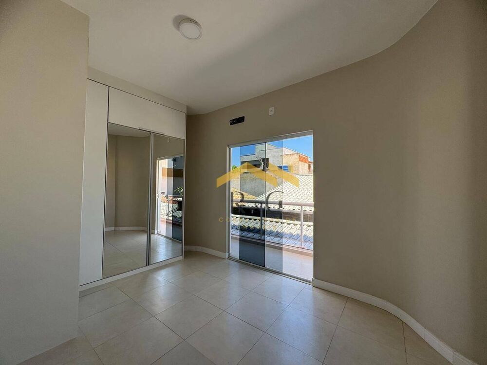 Apartamento à venda com 3 quartos, 130m² - Foto 12