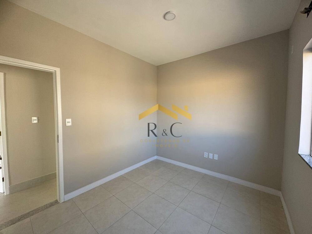 Apartamento à venda com 3 quartos, 130m² - Foto 7