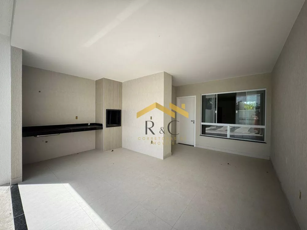 Casa, 3 quartos, 162 m² - Foto 2