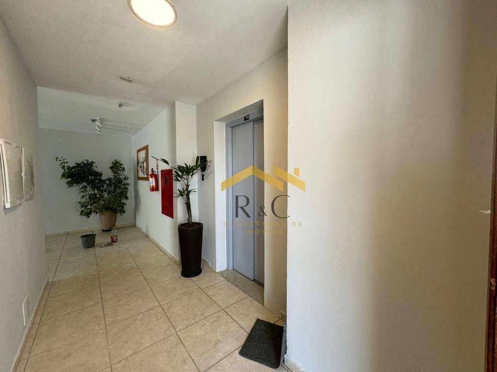 Apartamento à venda com 2 quartos, 112m² - Foto 1