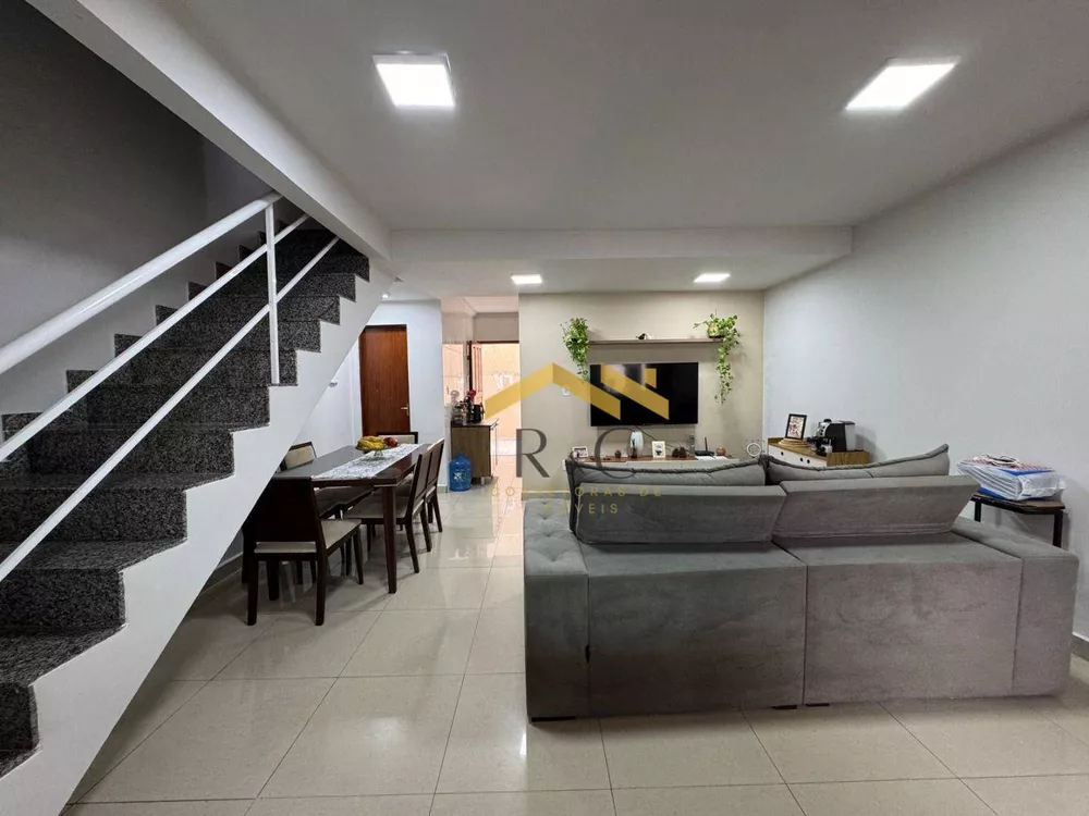 Casa, 2 quartos, 120 m² - Foto 2