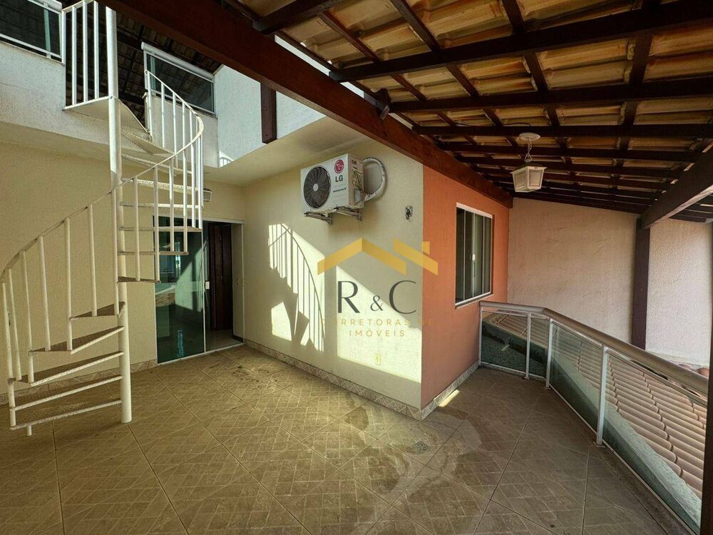 Casa à venda com 3 quartos, 190m² - Foto 4