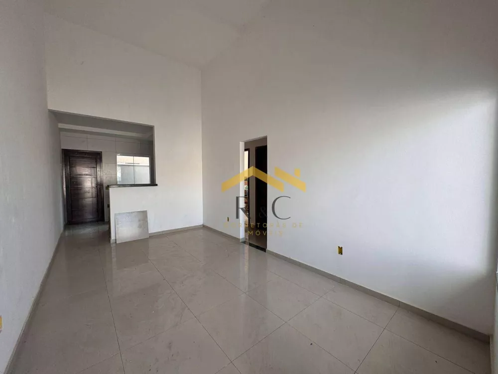 Casa, 3 quartos, 70 m² - Foto 1