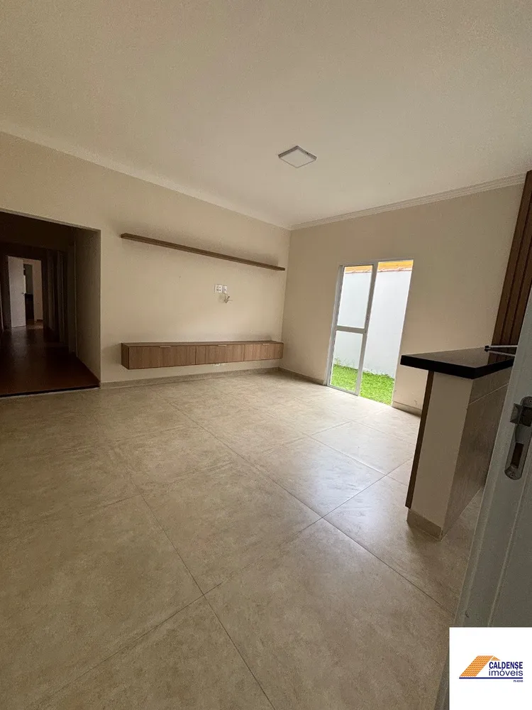 Apartamento, 3 quartos, 84 m² - Foto 2