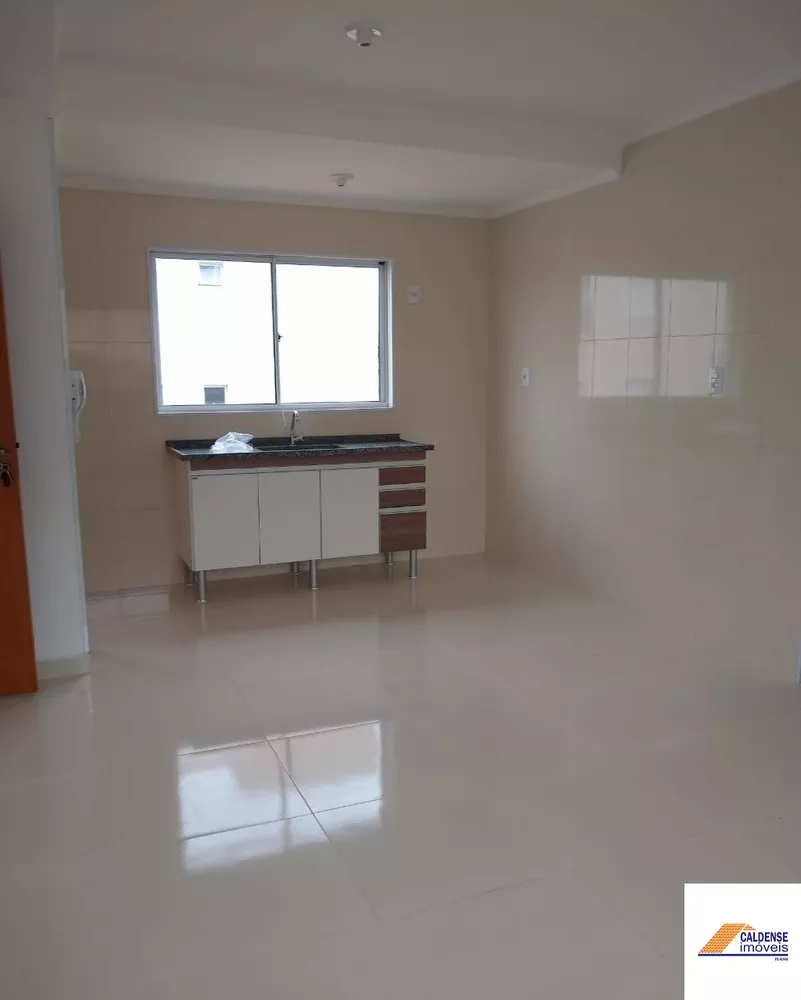 Apartamento à venda com 2 quartos, 60m² - Foto 2