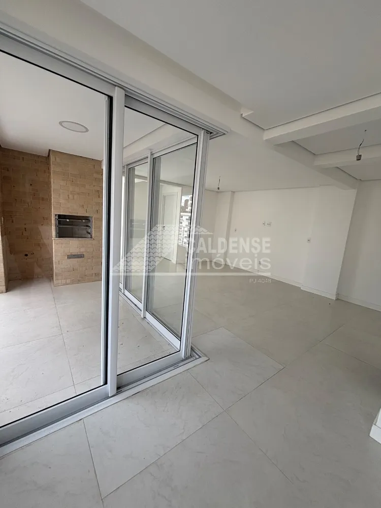 Apartamento, 3 quartos, 150 m² - Foto 2