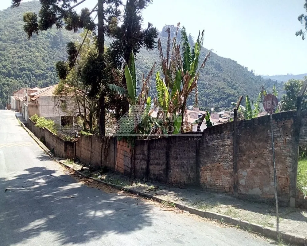 Terreno, 1800 m² - Foto 1