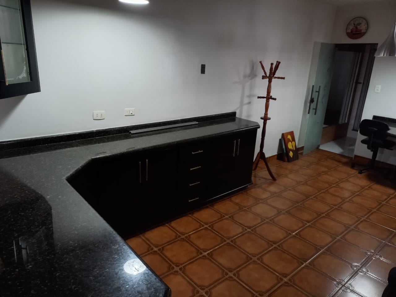 Casa à venda com 3 quartos, 181m² - Foto 13