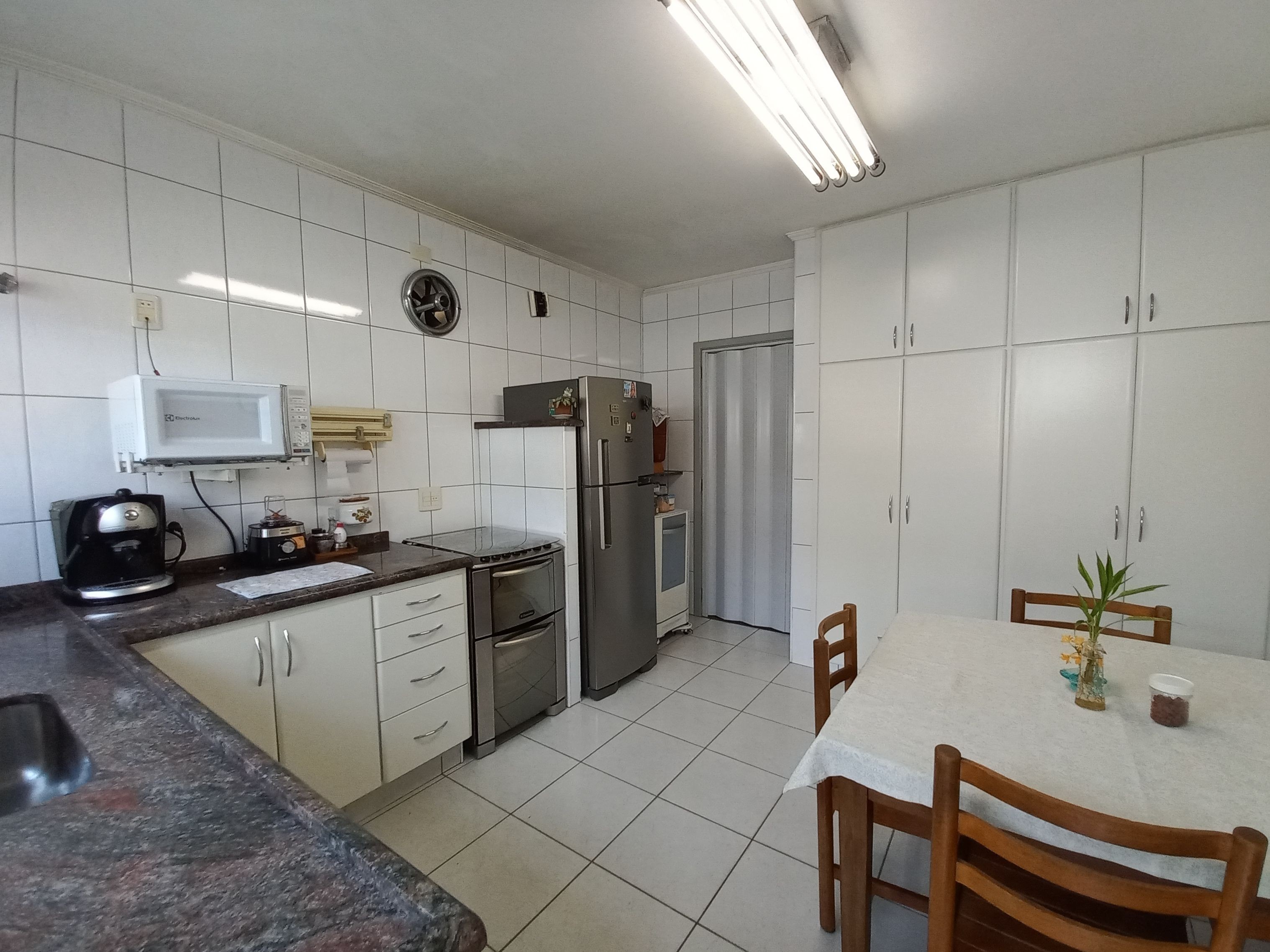 Sobrado à venda com 3 quartos, 178m² - Foto 11