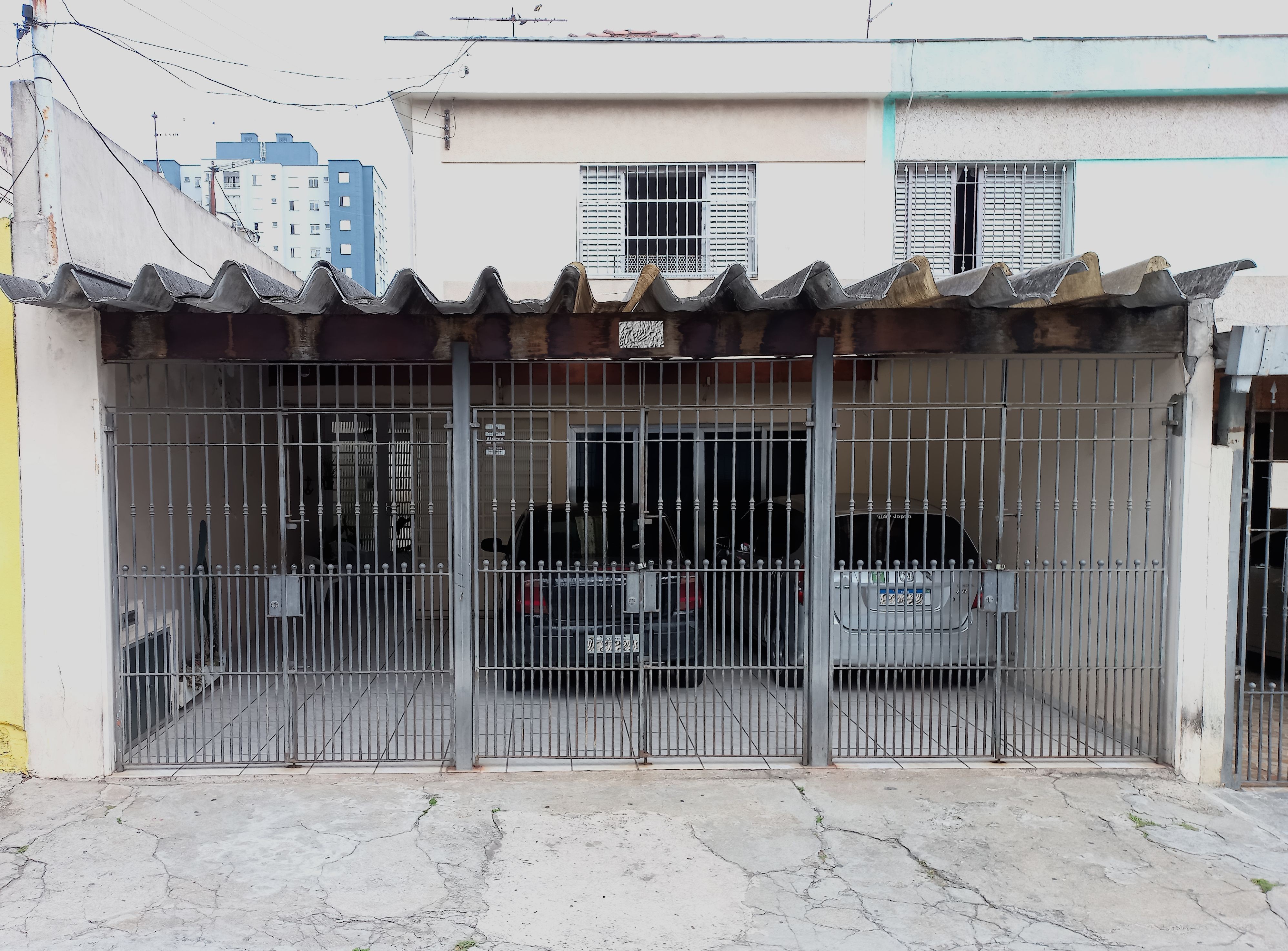 Sobrado à venda com 3 quartos, 178m² - Foto 1