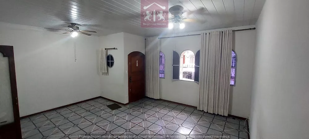 Casa à venda com 2 quartos, 100m² - Foto 4