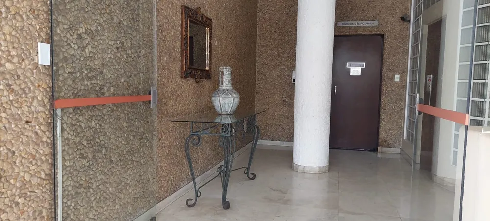 Apartamento, 3 quartos, 212 m² - Foto 2