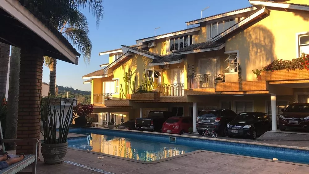 Casa, 3 quartos, 240 m² - Foto 8