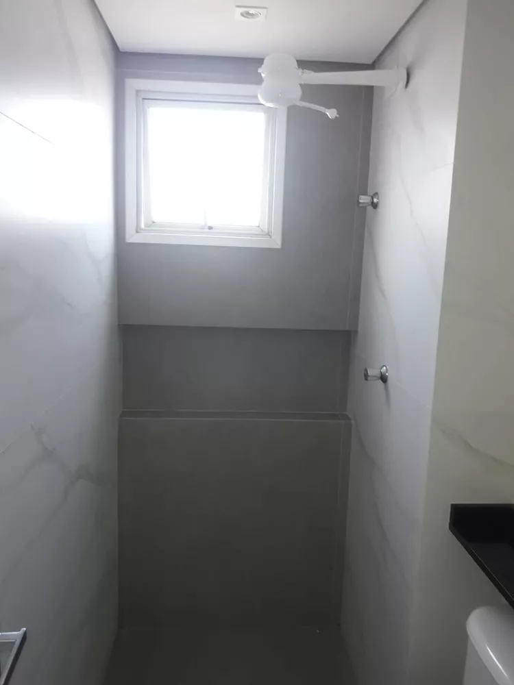 Apartamento para alugar com 2 quartos, 44m² - Foto 2