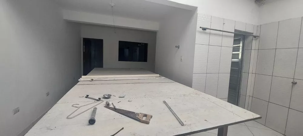 Casa à venda e aluguel com 4 quartos, 250m² - Foto 6