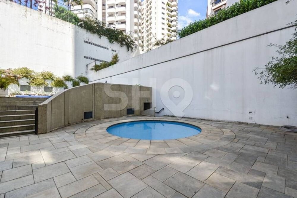 Apartamento, 3 quartos, 300 m² - Foto 2