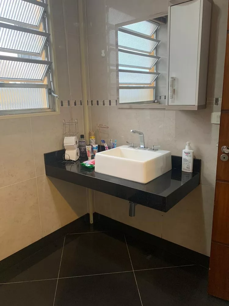 Apartamento à venda com 3 quartos, 93m² - Foto 1