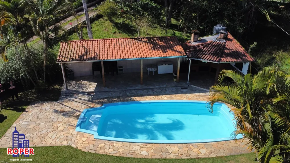 Chácara, 4 quartos, 5000 m² - Foto 1