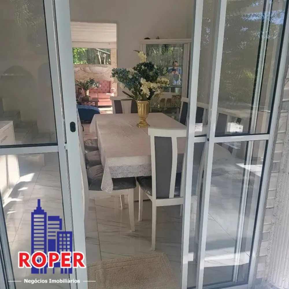 Casa, 4 quartos, 2400 m² - Foto 8