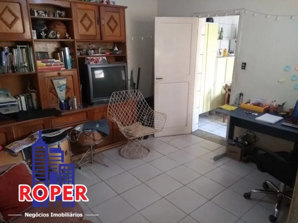 Casa, 5 quartos, 240 m² - Foto 2