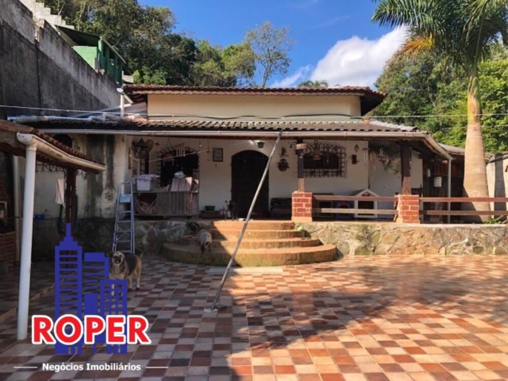 Chácara, 3 quartos, 2900 m² - Foto 1