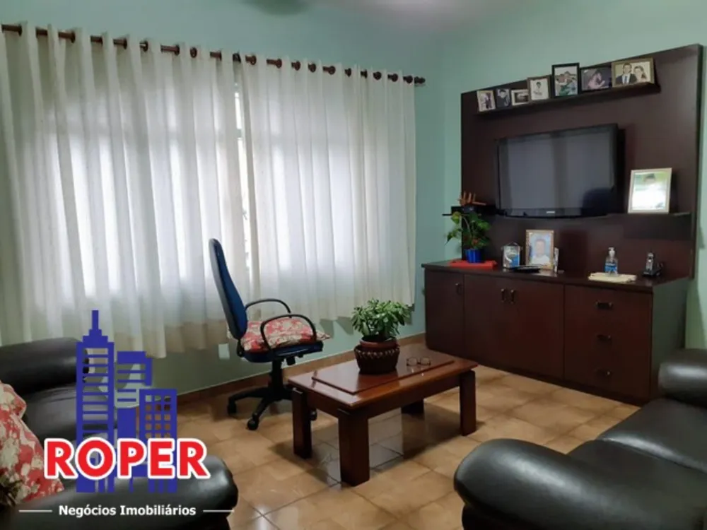 Casa, 3 quartos, 236 m² - Foto 4