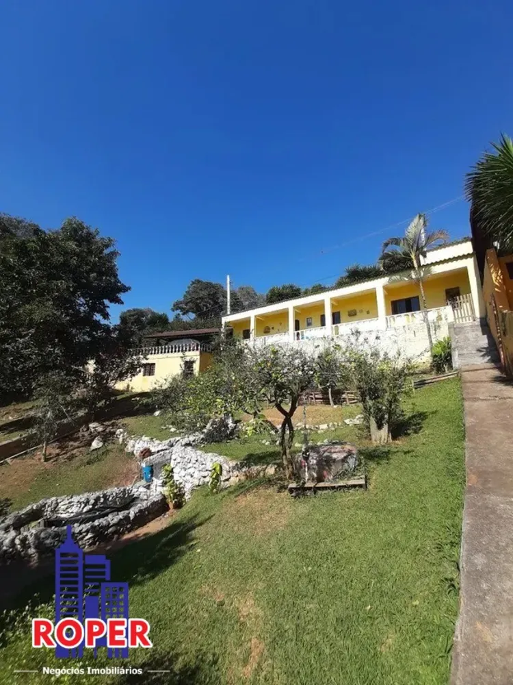 Chácara, 2 quartos, 1600 m² - Foto 1