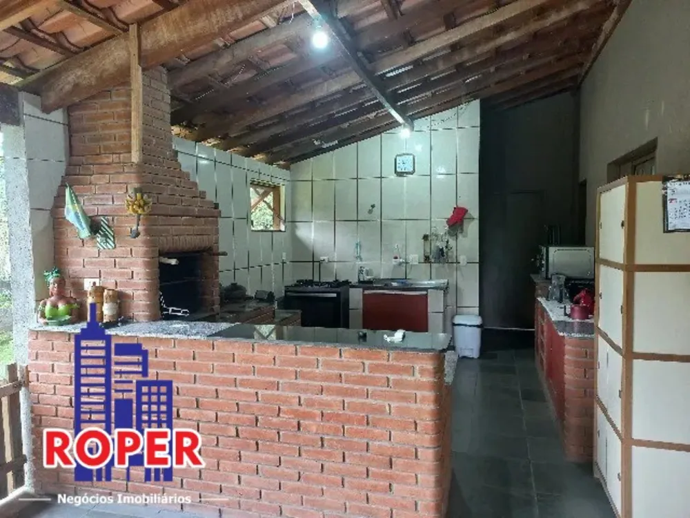 Chácara, 3 quartos, 1392 m² - Foto 2