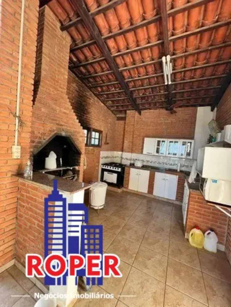 Chácara, 8 quartos, 5000 m² - Foto 1