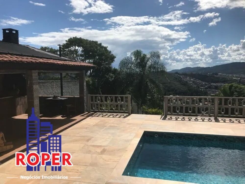 Chácara à venda com 3 quartos, 1380m² - Foto 1